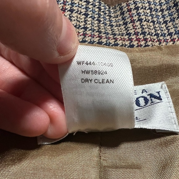 Pendleton Women’s 100% Wool Multicolor Houndstooth Blazer Size 18W Preppy - Picture 8 of 8